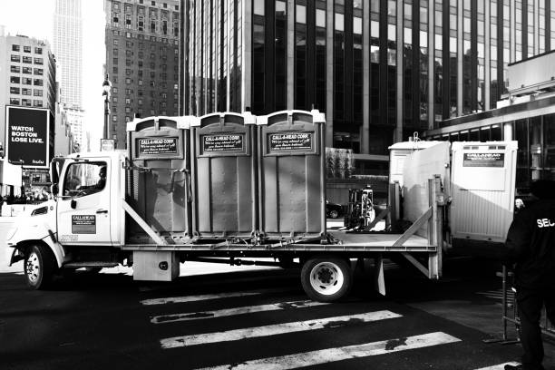 Best Portable restroom trailer rental  in Bronte, TX